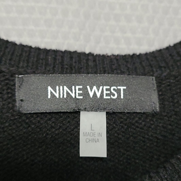 Cardigan - Picture 3 of 5